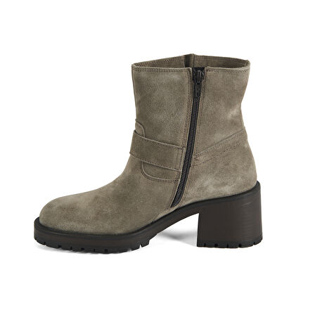 Brices Kemer Aksesuarlı Vizon Kadın Topuklu Süet Bot