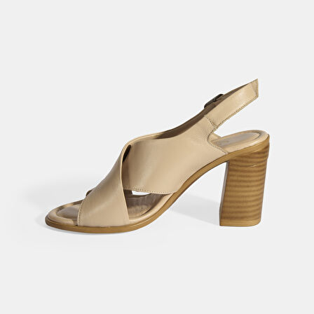 Bej Kadın Toka Detaylı Slingback Deri Sandalet