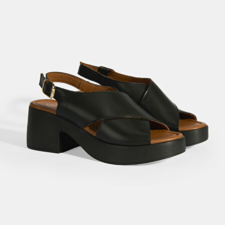 Siyah Kadın Toka Detaylı Slingback Deri Sandalet