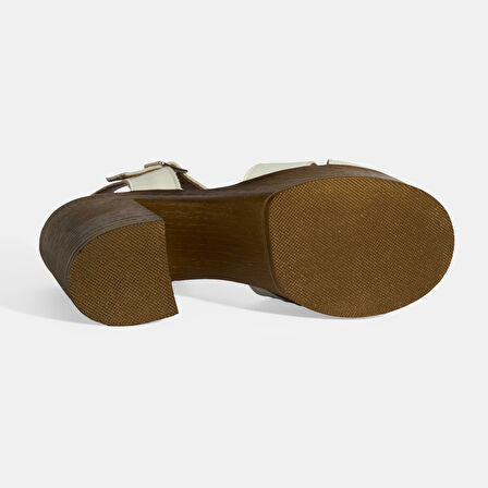 Beyaz Kadın Toka Detaylı Slingback Deri Sandalet
