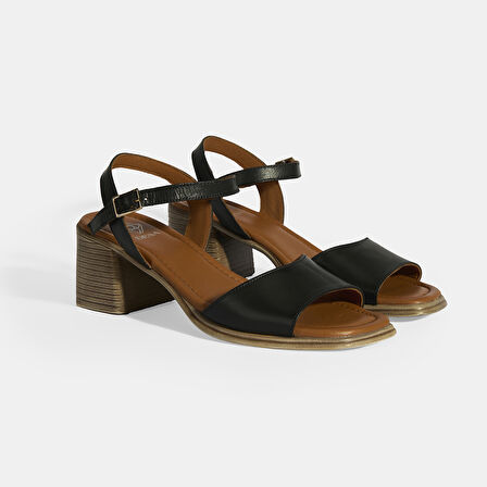 Siyah Kadın Toka Detaylı Slingback Deri Sandalet