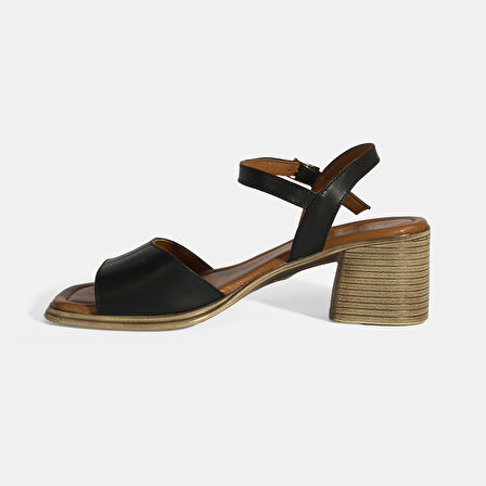 Siyah Kadın Toka Detaylı Slingback Deri Sandalet