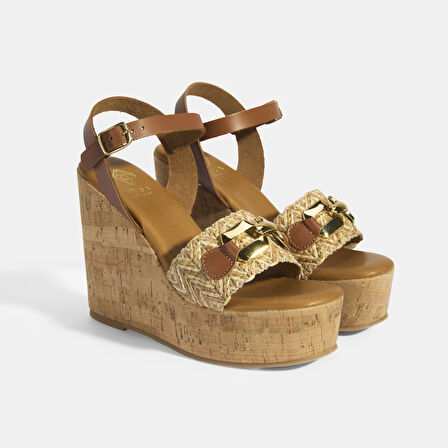 Kadın Kahve Toka Aksesuarlı Deri Detaylı Slingback Dolgu Topuklu Sandalet