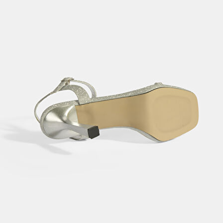 Celestine Gümüş Kadın Toka Detaylı Slingback Topuklu Abiye Ayakkabı