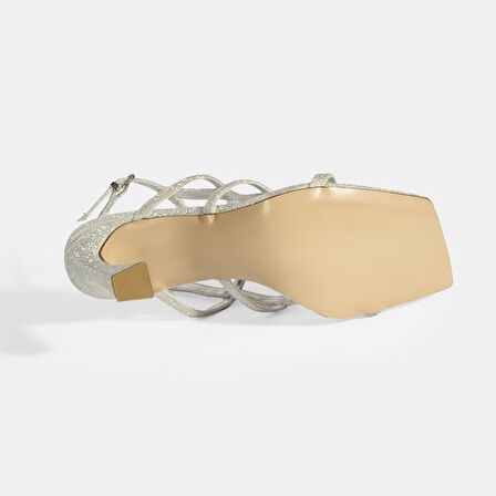 Zorion Gümüş Kadın Toka Detaylı Topuklu Abiye Ayakkabı