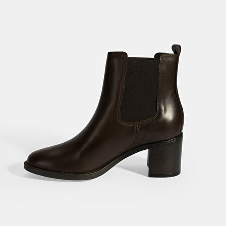 Kadın Kahve Lastikli Topuklu Deri Bot