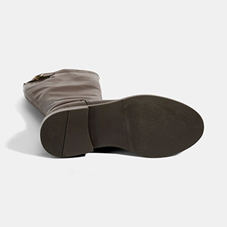 Kadın Kahve Metal Toka Detaylı Deri Çizme