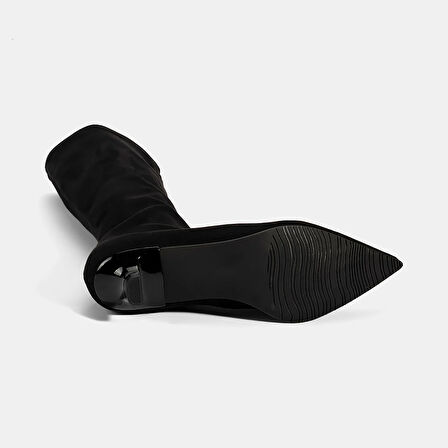 Kadın Siyah Sivri Burunlu Topuklu Stretch Çizme