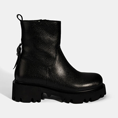 Kadın Siyah Kalın Tabanlı Deri Bot