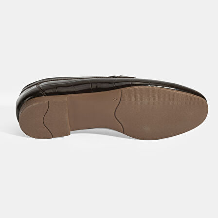 Kadın Kahve Kroko Baskılı Toka Detaylı Deri Loafer