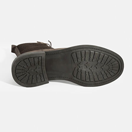 Kadın Vizon Lastik Detaylı Bağcıklı Süet Postal Bot