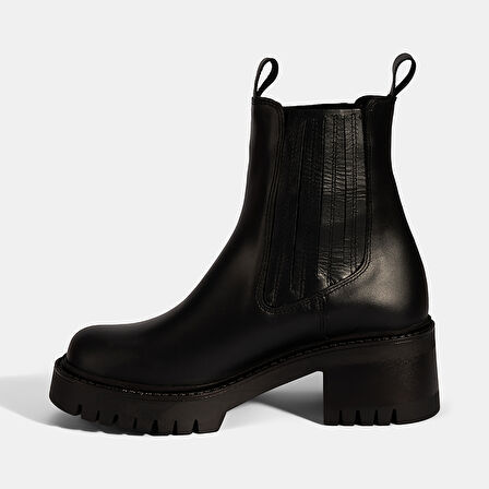 Kadın Siyah Lastikli Topuklu Deri Chelsea Bot