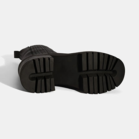 Kadın Siyah Lastikli Topuklu Deri Chelsea Bot