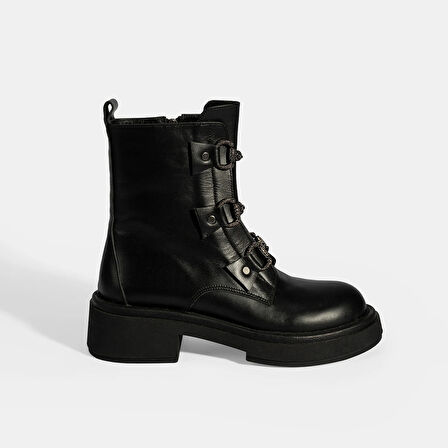 Kadın Siyah Metal Toka Detaylı Deri Postal Bot