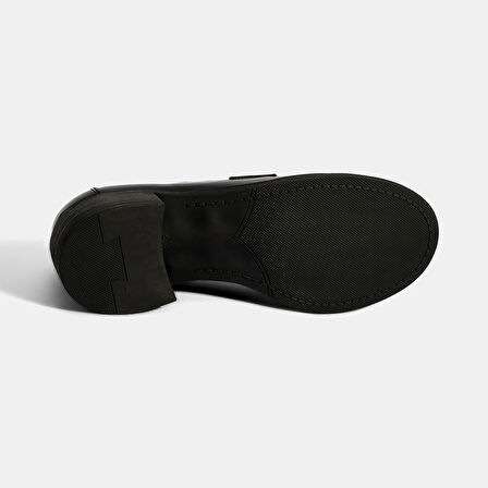 Kadın Siyah Topuklu Deri Loafer
