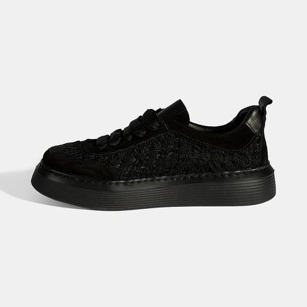 Kadın Siyah Bağcıklı Deri Sneaker