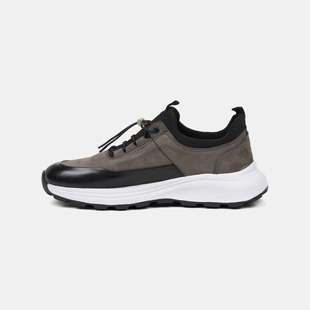 Erkek Siyah Lastik Bağcıklı Kalın Tabanlı Deri Sneaker