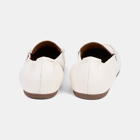 Kadın Beyaz Slip-On Deri Loafer