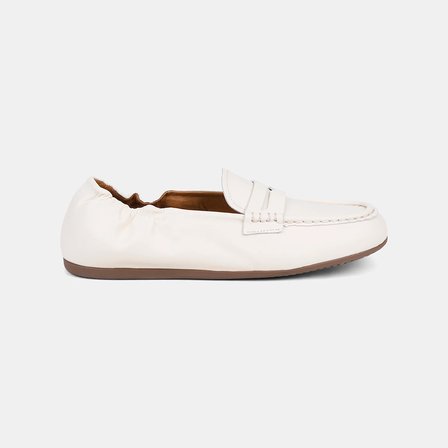 Kadın Beyaz Slip-On Deri Loafer