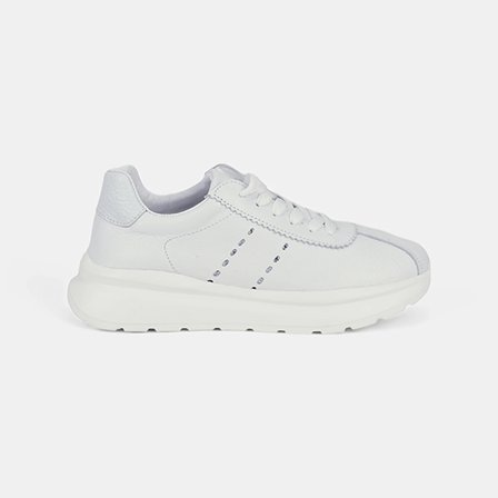 Kadın Beyaz Bağcıklı Kalın Tabanlı Deri Sneaker