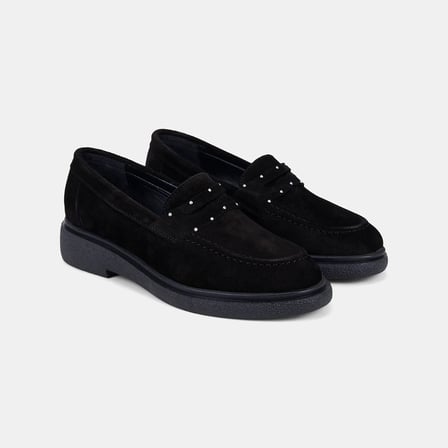 Kadın Siyah Metal Zımba Detaylı Süet Loafer