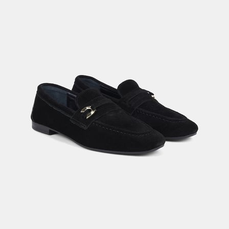 Kadın Siyah Gold Aksesuarlı Slip-On Süet Loafer