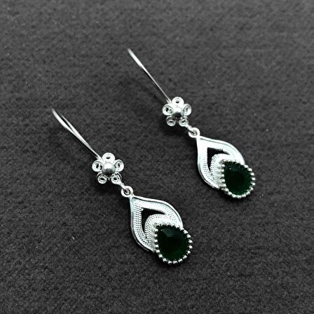 Zümrüt Taşlı Oksitli Telkari Gümüş Kadın Küpe