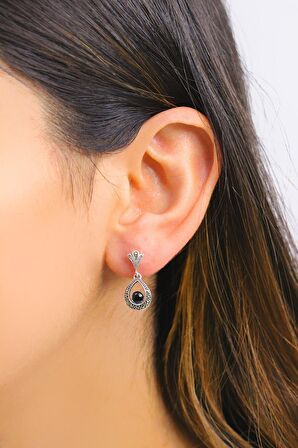 Oniks ve Markazit Taşlı 925 Ayar Gümüş Kadın Küpe