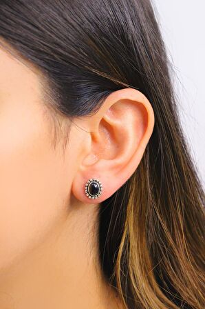 Oniks Taşlı Gümüş Kadın Küpe