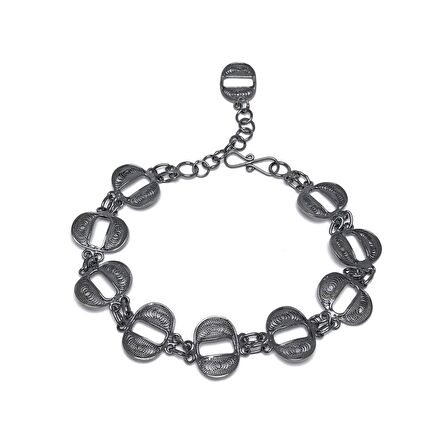 Delikli Model Oksitli Telkari Kadın Gümüş Bileklik