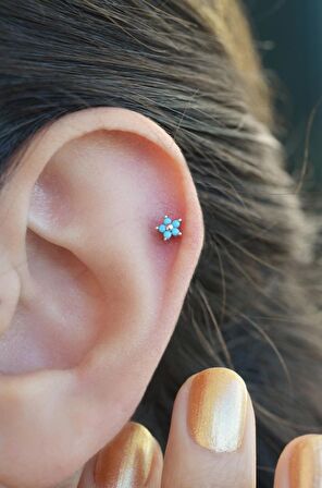 Firuze Mini Çiçek Piercing Tragus Helix Kıkırdak