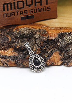 Oniks ve Markazit Taşlı 925 Ayar Gümüş Kolye 201021608