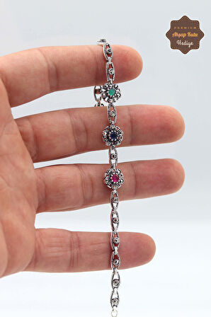 Sıra Taşlı Papatya Model Markazit Kadın Gümüş Bileklik 201023818