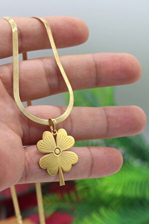 İtalyan Yassı Zincirli Yonca Model Gold Kaplama Gümüş Kadın Kolye 201023822