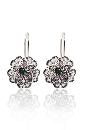 Zümrüt Taşlı Çiçek Model Oksitli Telkari Kadın Gümüş Küpe 201023904