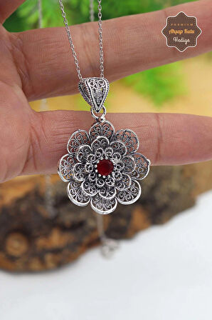 Yakut Taşlı Çiçek Model Oksitli Telkari Kadın Gümüş Kolye 201023920