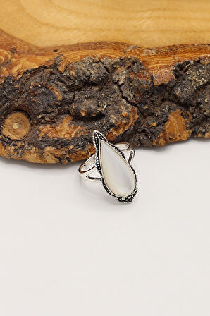 Sedef Taşlı Mekik Model 925 Ayar Gümüş Markazit Kadın Yüzük 201024226