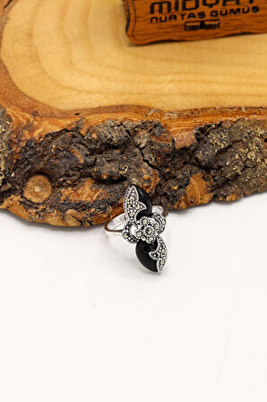 Oniks Taşlı Çiçek Model 925 Ayar Gümüş Markazit Kadın Yüzük 201024232