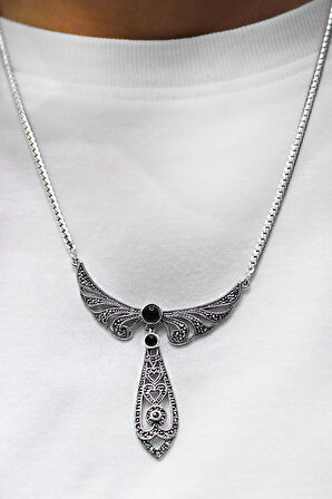 Oniks Taşlı Melek Kanat Model Markazit Taşlı Gümüş Kadın Gerdanlık 201024266