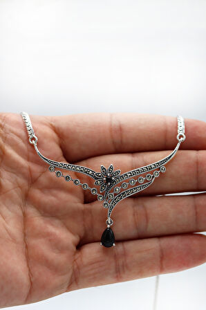 Oniks Taşlı Prenses Model Markazit Taşlı Gümüş Kadın Gerdanlık 201024281