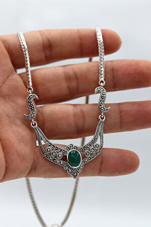 Zümrüt Taşlı Kraliçe Model Markazit Taşlı Gümüş Kadın Gerdanlık 201024286