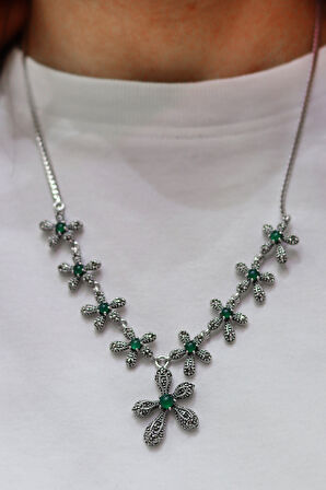 Zümrüt Taşlı Çiçek Model Markazit Taşlı Gümüş Kadın Gerdanlık 201024302