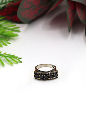 Siyah Zirkon Taşlı Beştaş Model Otantik Kadın Gümüş Yüzük 201024333