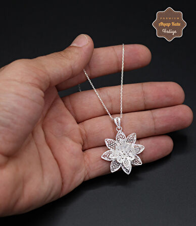 Lotus Çiçeği Model 925 Ayar Saf Gümüş Telkari Kadın Kolye 201024648