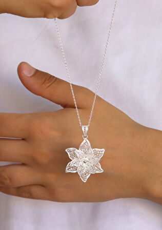 Zambak Model 925 Ayar Saf Gümüş Telkari Kadın Kolye 201024651