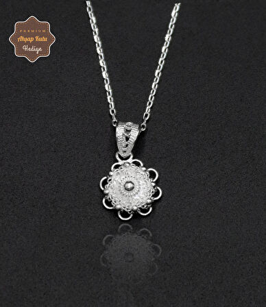 Minik Çiçekli Bereket Model 925 Ayar Saf Gümüş Telkari Kadın Kolye 201024660