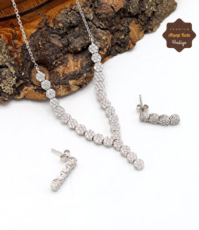 Zirkon Taşlı Yuvarlak Model 925 Ayar Gümüş İkili Set 201024691