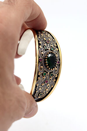 Zümrüt Taşlı Zirkon Süsleme El işi Gümüş Kadın Bilezik 201024740