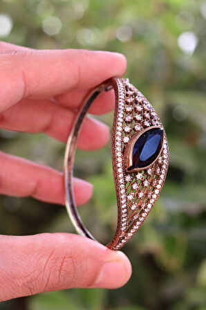 Safir Taşlı Zirkon Süsleme El işi Gümüş Otantik Kadın Bilezik 201024742