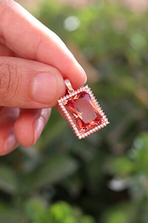 Zultanit Taşlı Dikdörtgen Model Rose Kaplama Gümüş Kolye 201024752